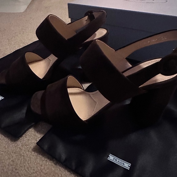 Prada brown suede platforms, size 38/8 US - Picture 10 of 10